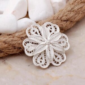 Handcrafted Sterling Silver Filigree Brooch: Turkish Floral Design