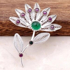 Sterling Silver Daisy Brooch: Handmade Filigree with Emerald & Ruby