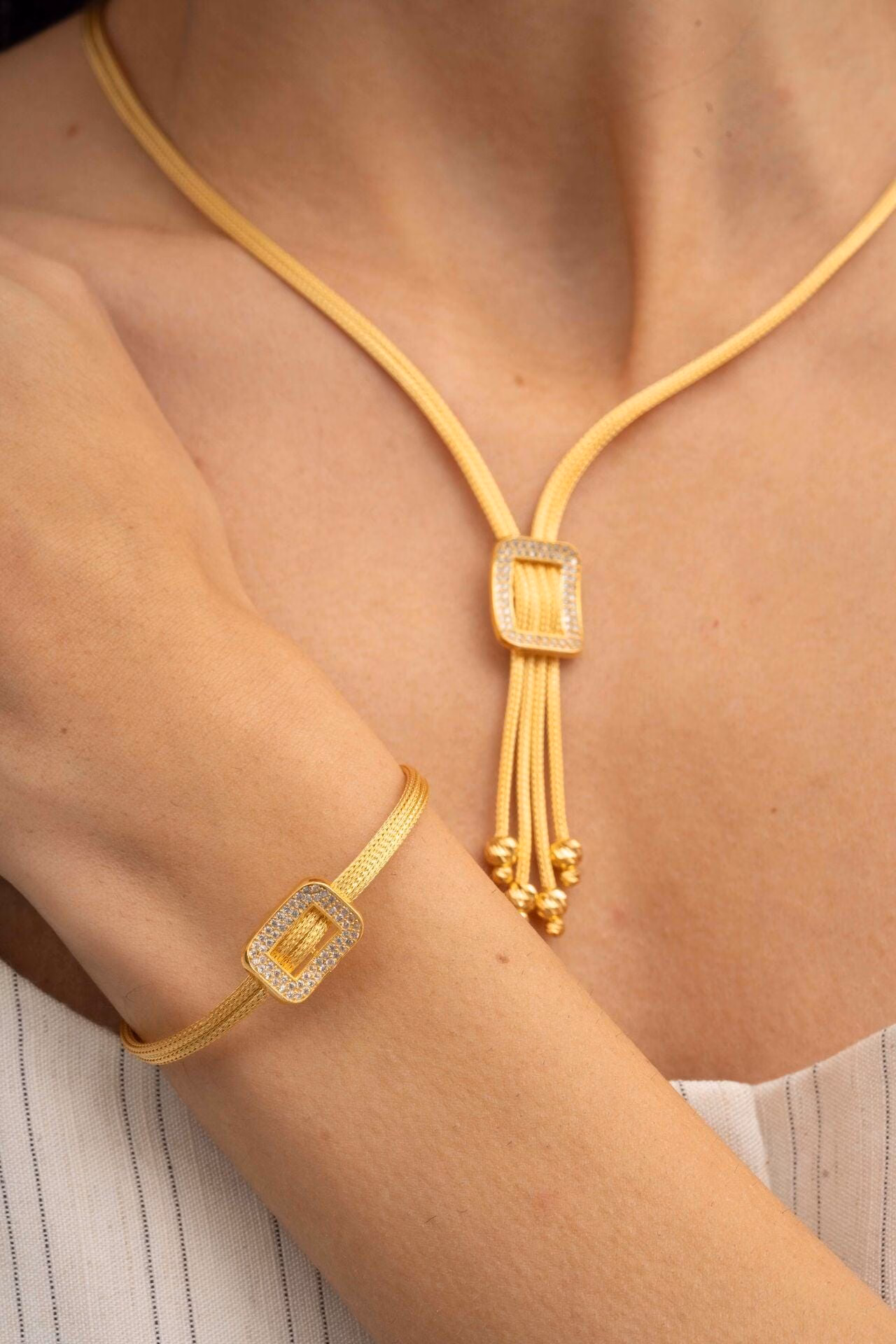 Handmade 22K Gold Plated 925 Sterling Silver Woven Jewelry Set Midyat Mesh Necklace Earrings Bracelet - Image 4